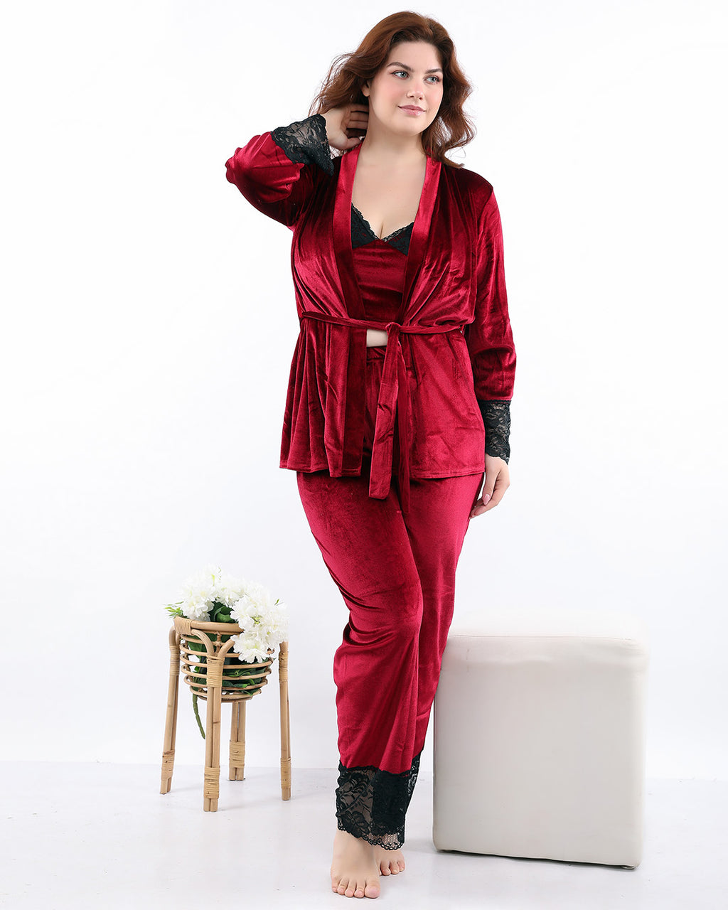 3-Piece Velvet Lounge Set - Black Lace