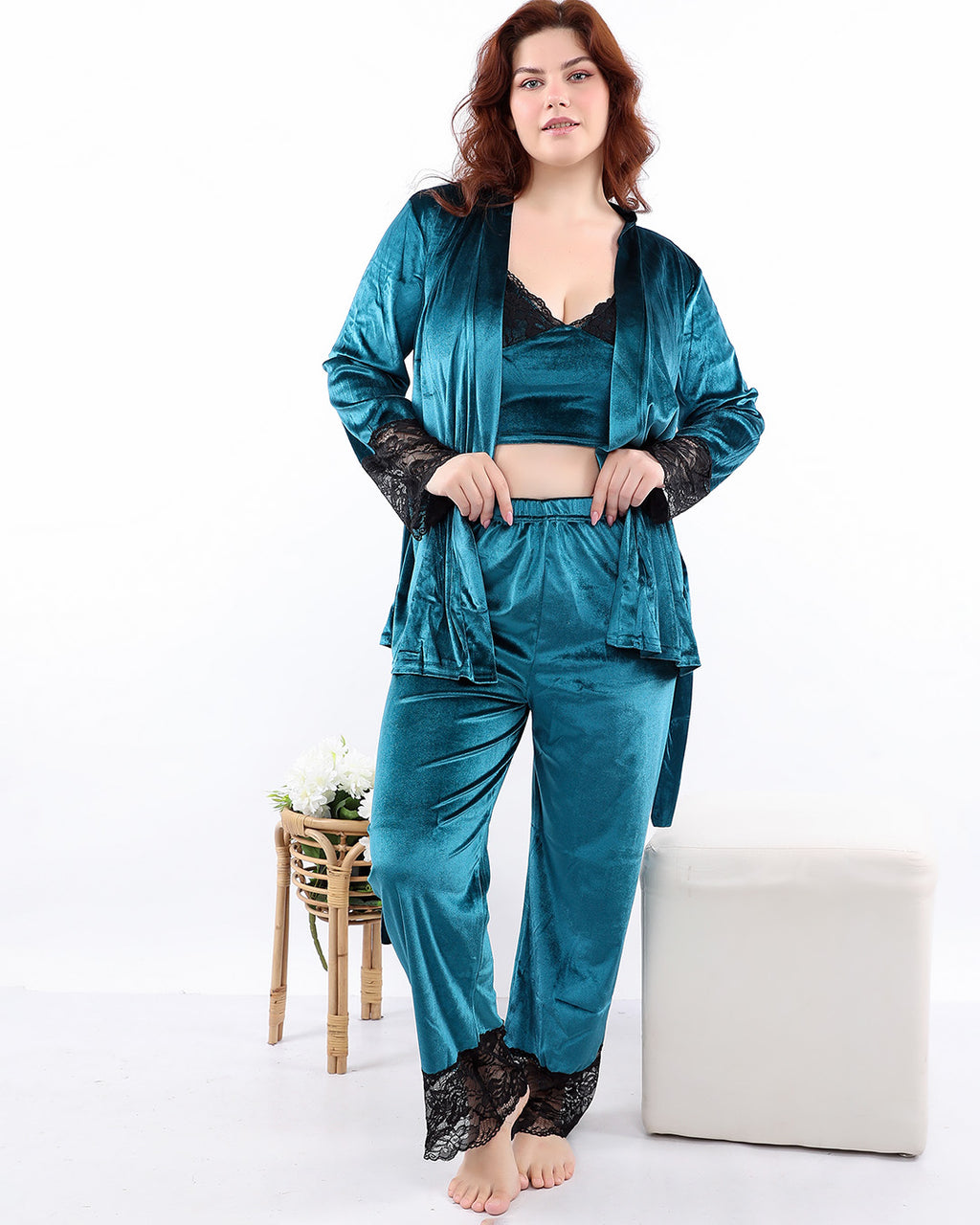 3-Piece Velvet Lounge Set - Black Lace