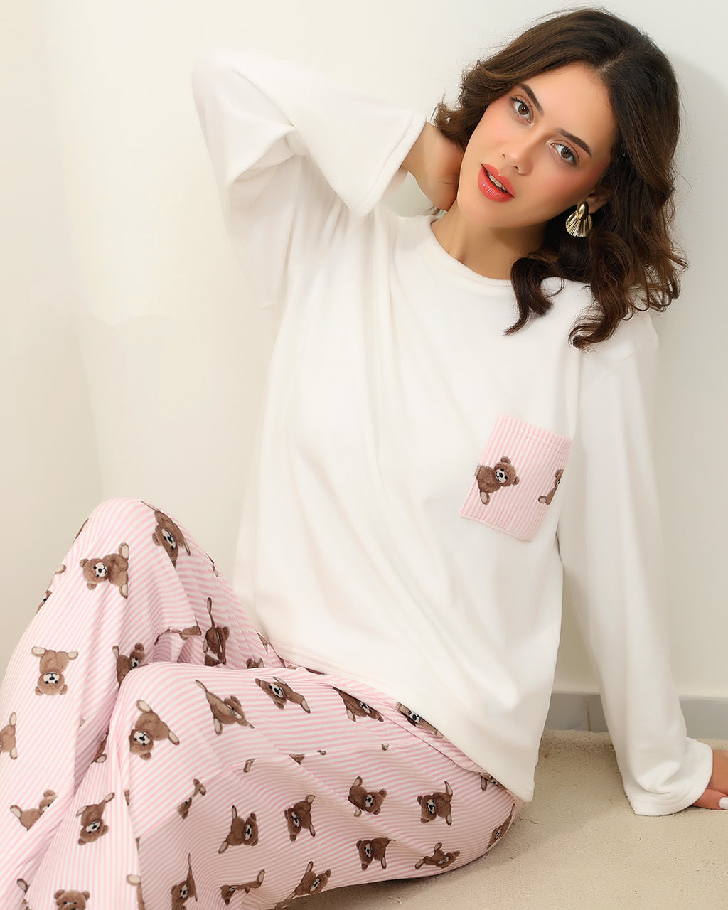 Bear Pocket Velvet Pajama